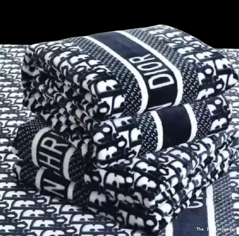 FLEECE OBLIQUE BLANKET THROW 0611